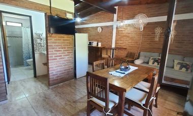 00271 – Departamento para 4/5 personas en Mina Clavero con Pileta. IMPECABLE