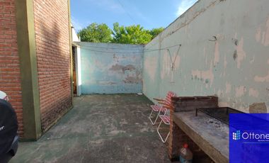 Dúplex en venta de 2 dormitorios c/ cochera en Costa Azul