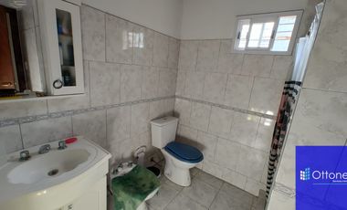 Dúplex en venta de 2 dormitorios c/ cochera en Costa Azul