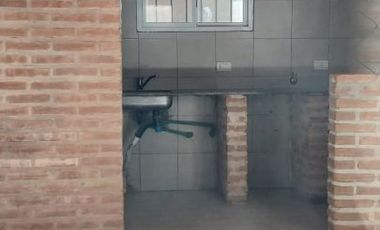 K092CB- Casa con 2 habitaciones a 100m de AV. Belgrano de Villa Cura Brochero