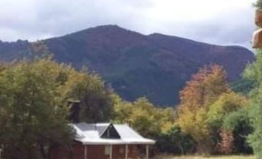 FINA PATAGONIA. Casa en venta de 2 dormitorios c/ cochera en San Martin de los Andes