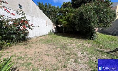 Dúplex en venta de 3 dormitorios c/ cochera en Costa Azul