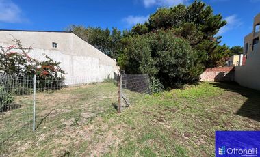 Dúplex en venta de 3 dormitorios c/ cochera en Costa Azul