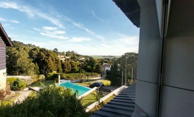 BAJO SU VALOR!! CHALET EN VENTA EN EL BALCON DEL GOLF DE SIERRA DE LOS PADRES