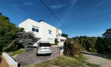 BAJO SU VALOR!! CHALET EN VENTA EN EL BALCON DEL GOLF DE SIERRA DE LOS PADRES