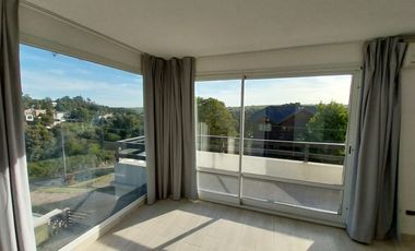 BAJO SU VALOR!! CHALET EN VENTA EN EL BALCON DEL GOLF DE SIERRA DE LOS PADRES