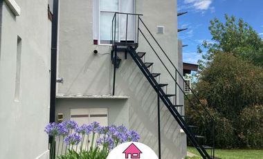 Casa en venta de 3 dormitorios c/ cochera en Baradero