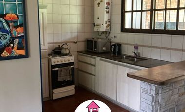Casa en venta de 3 dormitorios c/ cochera en Baradero