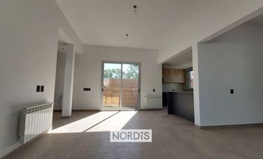 B° Privado El Marquesado 3 dormitorios 220 m2