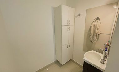 Venta Oficina Local a la calle. Zona La Perla