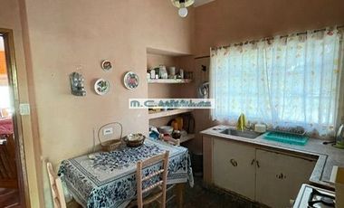 V167.TALA HUASI. IMPONENTE CASA+DPTO s/ CALLE PRINCIPAL