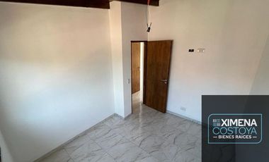 Departamento en venta de 2 dormitorios c/ cochera en Costa Azul