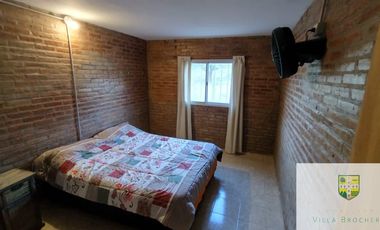 N042SL- Oportunidad! Complejo de 3 unidades con piscina en San Lorenzo