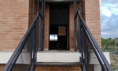 N042SL- Oportunidad! Complejo de 3 unidades con piscina en San Lorenzo