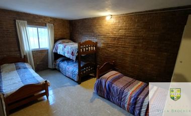 N042SL- Oportunidad! Complejo de 3 unidades con piscina en San Lorenzo