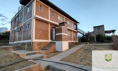 N042SL- Oportunidad! Complejo de 3 unidades con piscina en San Lorenzo
