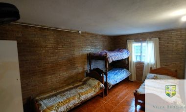 N042SL- Oportunidad! Complejo de 3 unidades con piscina en San Lorenzo