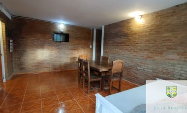 N042SL- Oportunidad! Complejo de 3 unidades con piscina en San Lorenzo