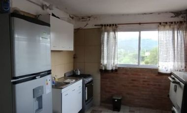 N042SL- Oportunidad! Complejo de 3 unidades con piscina en San Lorenzo