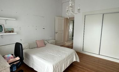 Imporante casa sobre 798m2, en barrio stella maris