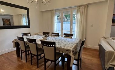 Imporante casa sobre 798m2, en barrio stella maris