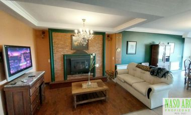 BAJO SU VALOR!! Propiedad de categoría en Sierra de los Padres - Gas natural