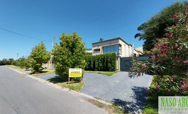 BAJO SU VALOR!! Propiedad de categoría en Sierra de los Padres - Gas natural