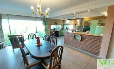 BAJO SU VALOR!! Propiedad de categoría en Sierra de los Padres - Gas natural