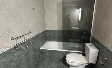 Triplex en venta de 3 dormitorios c/ cochera en San Bernardo