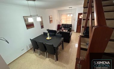 Triplex en venta de 3 dormitorios c/ cochera en San Bernardo