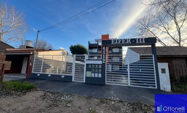 Departamento en venta de 1 dormitorio c/ cochera en Costa Azul