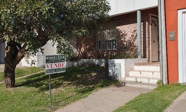 Casa en venta de 1 dormitorio c/ cochera en Salto