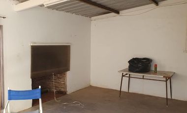 Casa en venta de 1 dormitorio c/ cochera en Salto