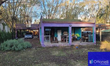 Casa en venta de 2 dormitorios c/ cochera en San Bernardo