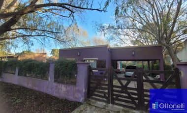 Casa en venta de 2 dormitorios c/ cochera en San Bernardo