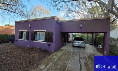 Casa en venta de 2 dormitorios c/ cochera en San Bernardo