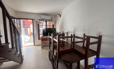 Dúplex en venta de 3 dormitorios c/ cochera en Costa Azul