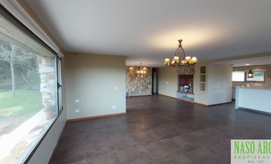 Chalet panorámico con gas natural en Sierra de los Padres