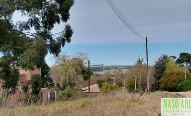 Lote en venta en Sierra de los Padres con vista al campo y 750 m² en esquina