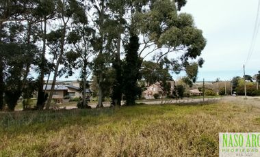 Lote en venta en Sierra de los Padres con vista al campo y 750 m² en esquina