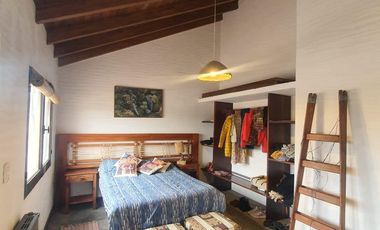 Casa en venta de 5 dormitorios c/ cochera en Otros Barrios