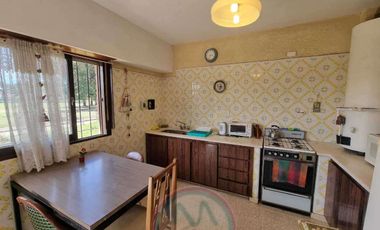 Chalet en venta de 4 dormitorios en Zona Sur