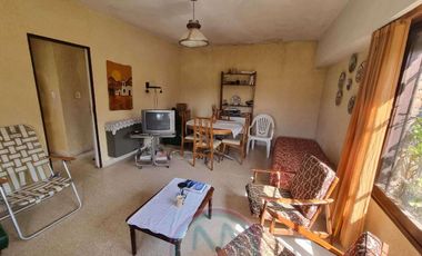 Chalet en venta de 4 dormitorios en Zona Sur