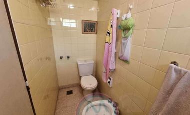 Chalet en venta de 4 dormitorios en Zona Sur