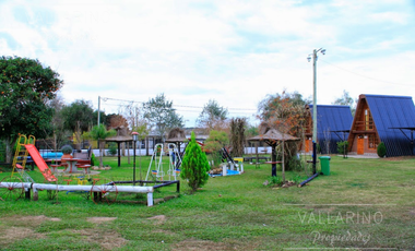 Complejo de 6 cabañas con parque y piscina, Colón.