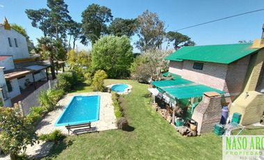 Dos unidades en venta en Sierra de los Padres - Gas natural a conectar en breve