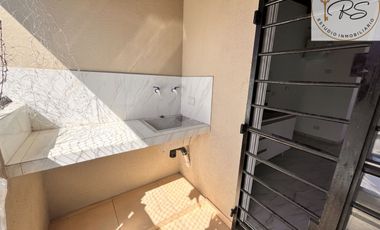 Departamento en venta de 3 ambientes c/ cochera en San Bernardo