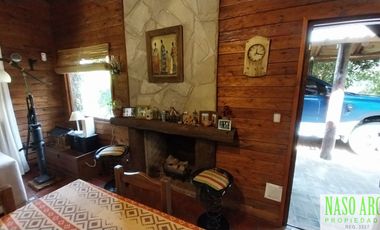 CABAÑA CON QUINCHO APTA CREDITO EN VENTA EN SIERRA DE LOS PADRES. GAS NATURAL