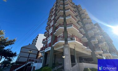 Departamento en venta de 3 dormitorios c/ cochera en San Bernardo