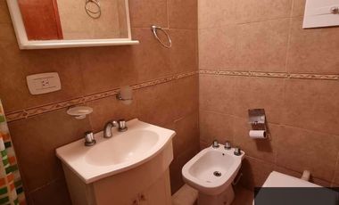 Dúplex en alquiler temporario de 2 dormitorios c/ cochera en Costa Azul